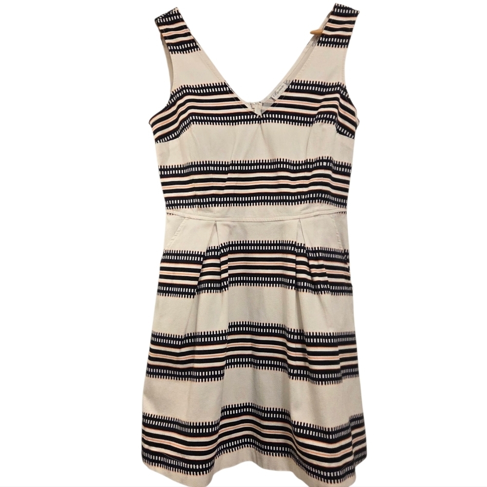 Dynamite Ivory Coral Black Patterned Dress Small Structured Pockets - Picture 2 of 9
